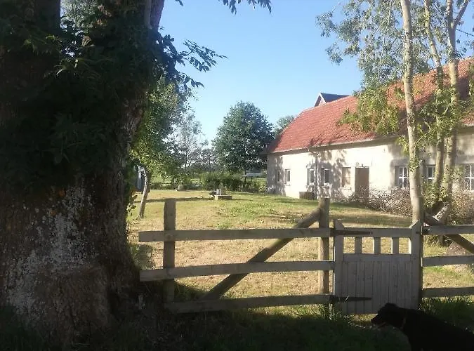 Les Rivieres Saint-Germain-Sur-Seves